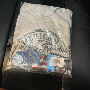 American Freedom Graphic Tee 3XL (set of 2 blue and grey) NWT